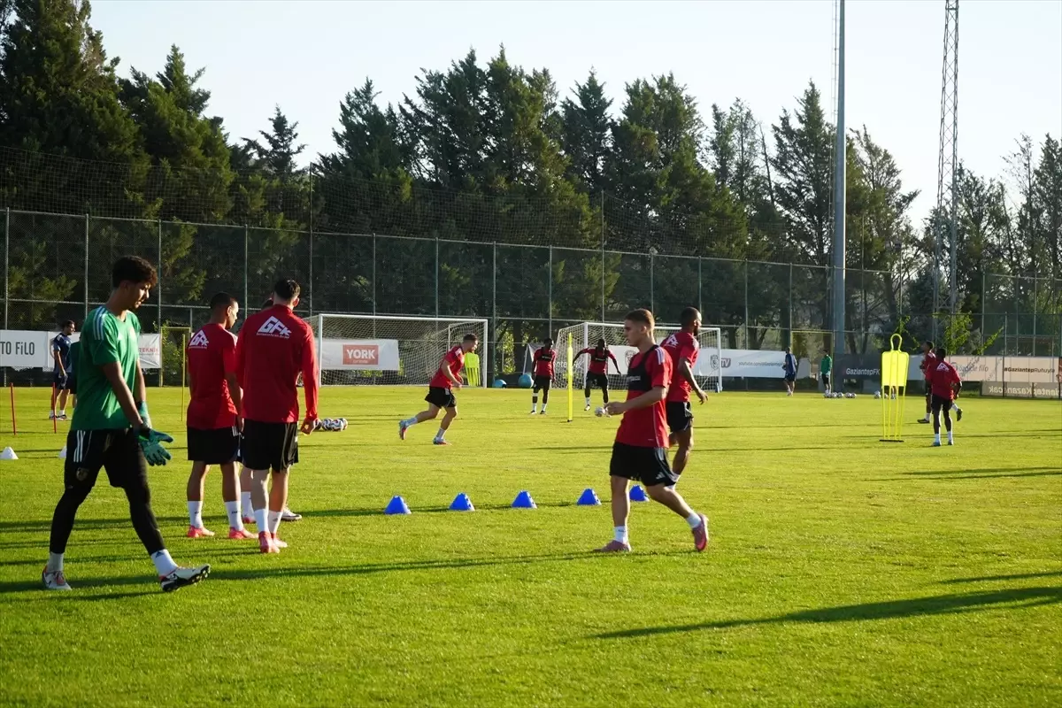 burak yilmaz trabzonspor macina guveniyor e1PFySvh