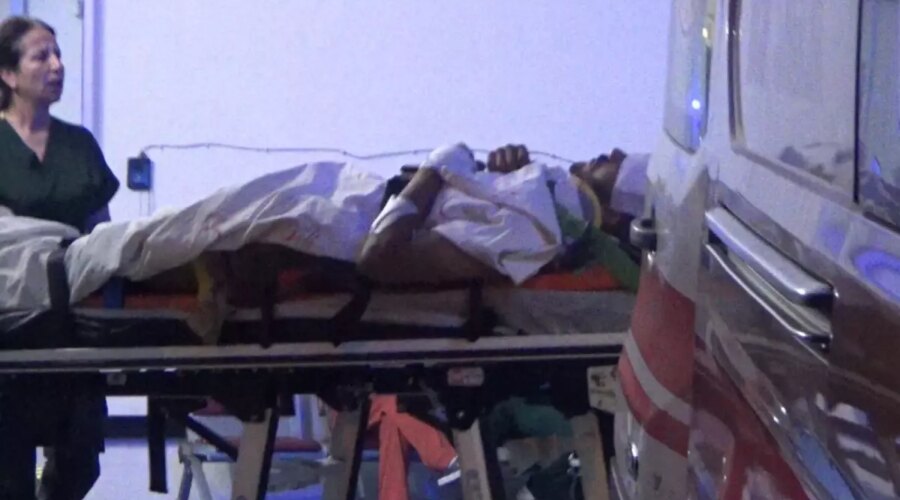 tartisma sonrasi otomobil carpmasi genc agir yarali Lt66SFGX