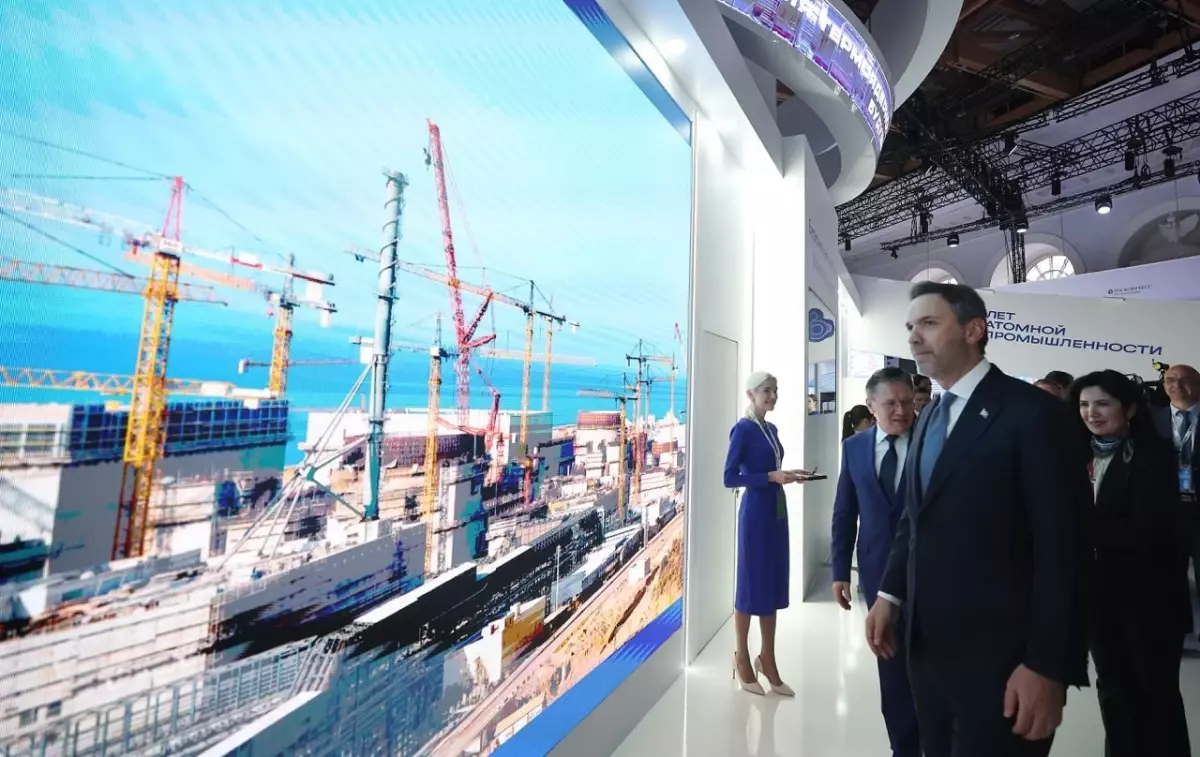 Bakan Bayraktar’a Nükleer İş Birliği Nişanı bakan bayraktara nukleer is birligi nisani Ih11jstx.jpg