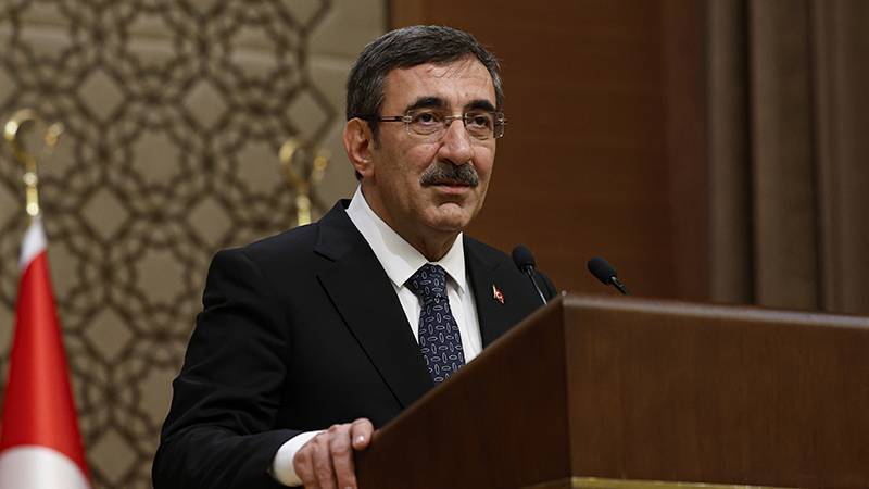 Cumhurbaşkanlığına Cevdet Yılmaz vekalet edecek cumhurbaskanligina cevdet yilmaz vekalet edecek e4ZBezI8.jpg