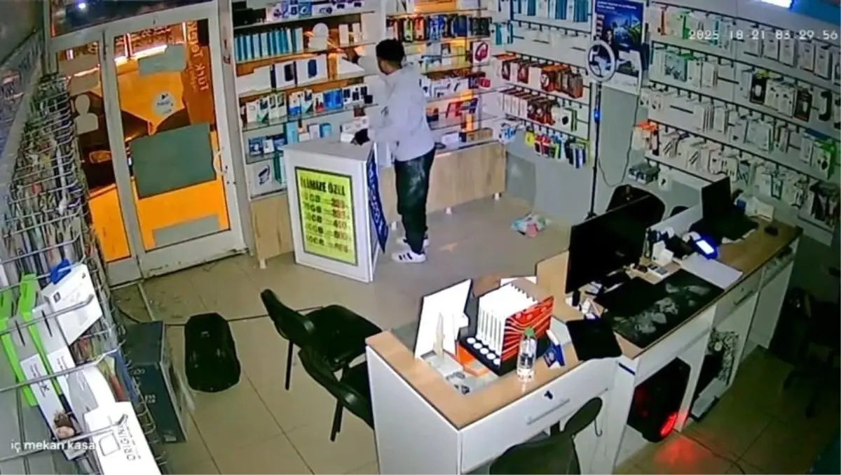 elazigda hirsiz yakalandi QnX3xwAh.jpg