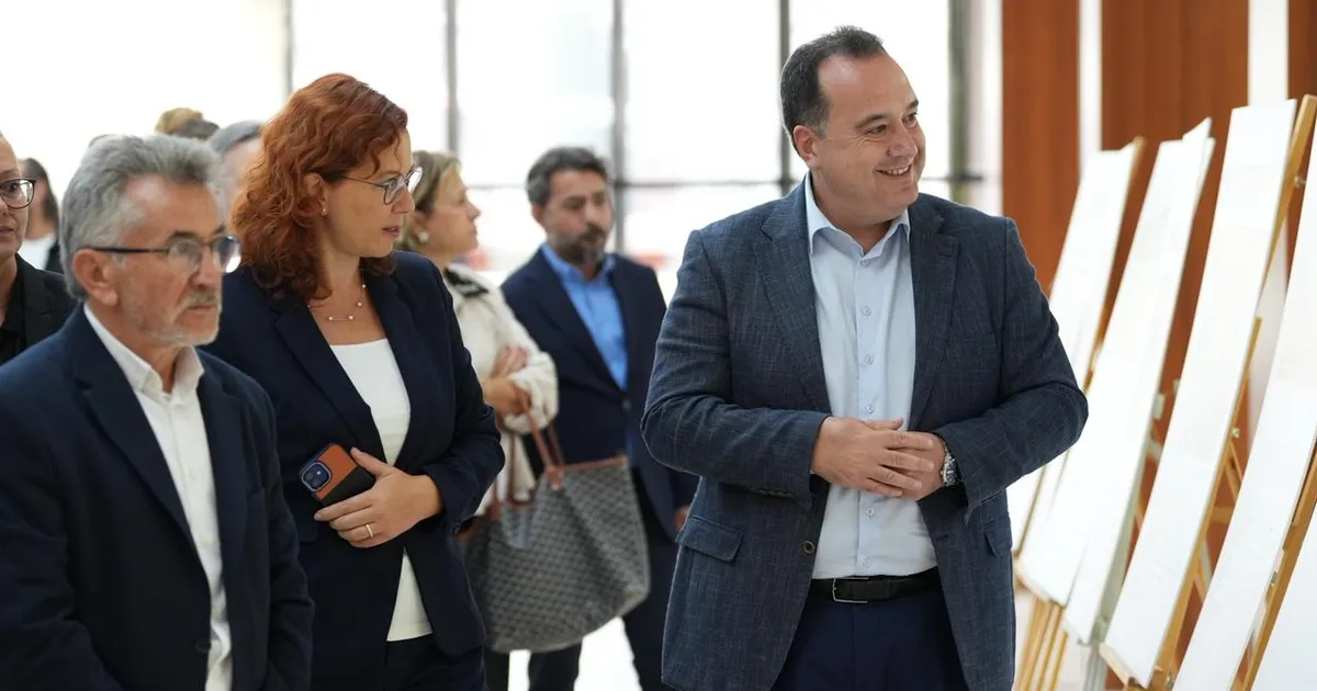 genc sanatcilar manisanin duvarlarini renklendirecek 2dpnQEz2