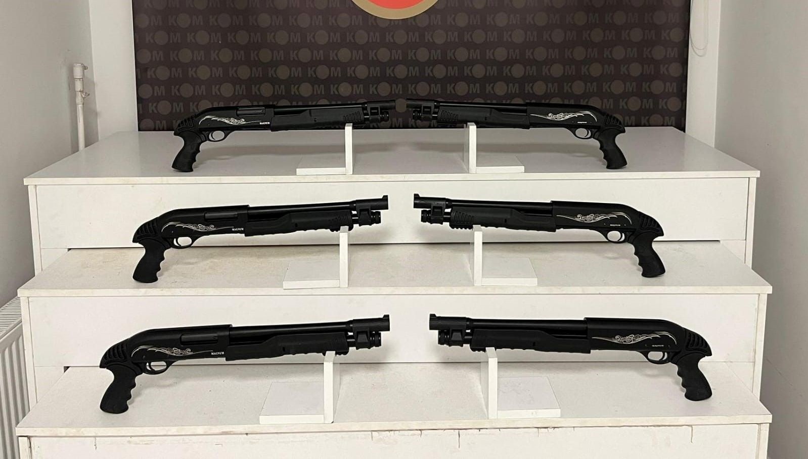 kocaelide kacak silah operasyonu 6 pompali tufek ele gecirildi bjVYBana.jpg