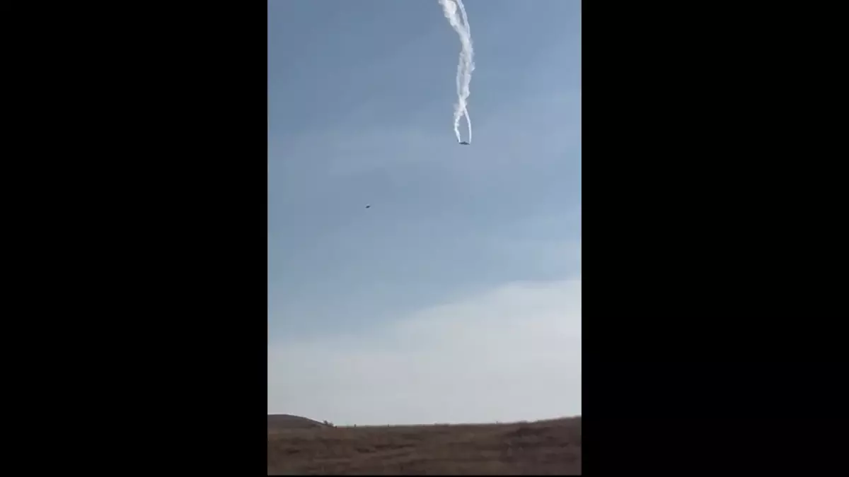 Askeri Uçak Gürcistan’da Düştü