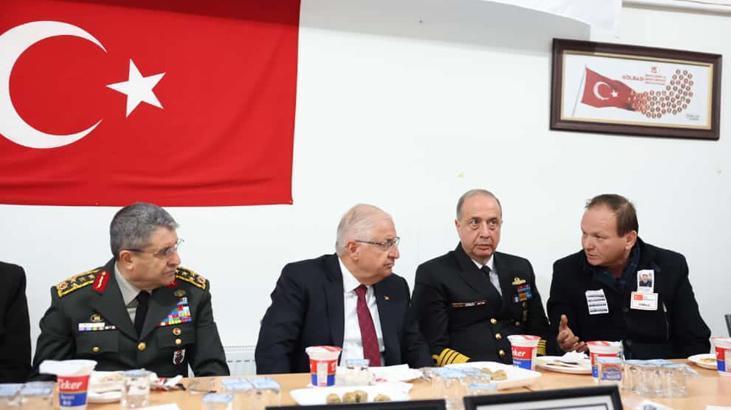 Bakan Güler’den şehit ailelerine taziye ziyareti