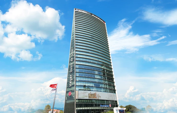 DenizBank ve ENBD, OYAK Grubu ile 400 Milyon Dolarlık krediye imza attı