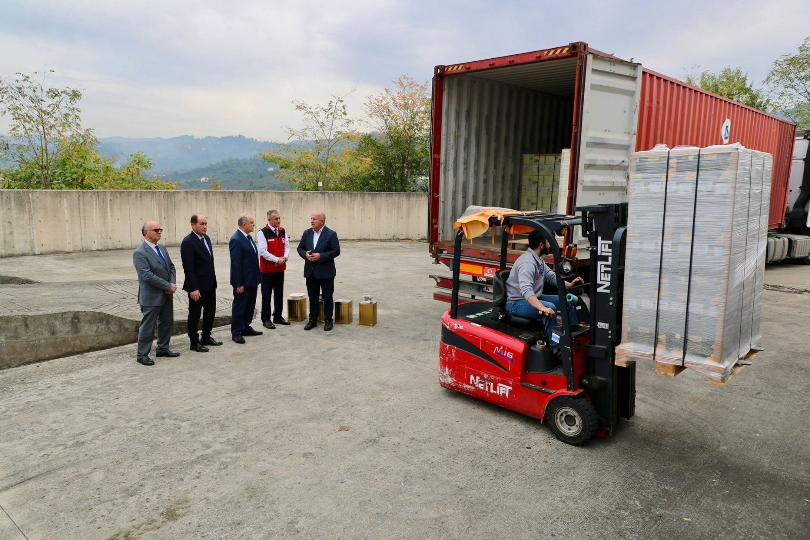 İngiltere Ordu’da üretilen 8.8 ton bal satın aldı