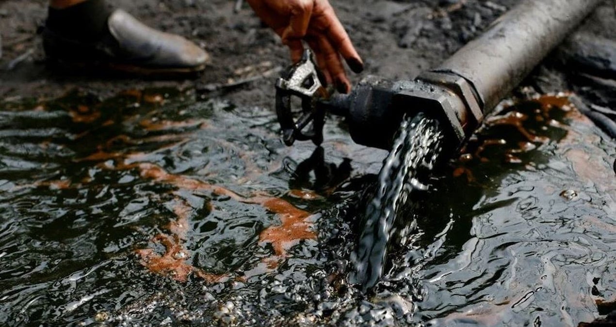 ulkenin batisinda dev ham petrol rezervi kesfedildi 2 milyon kup dogal gaz uretilecek ndl95pJL.jpg