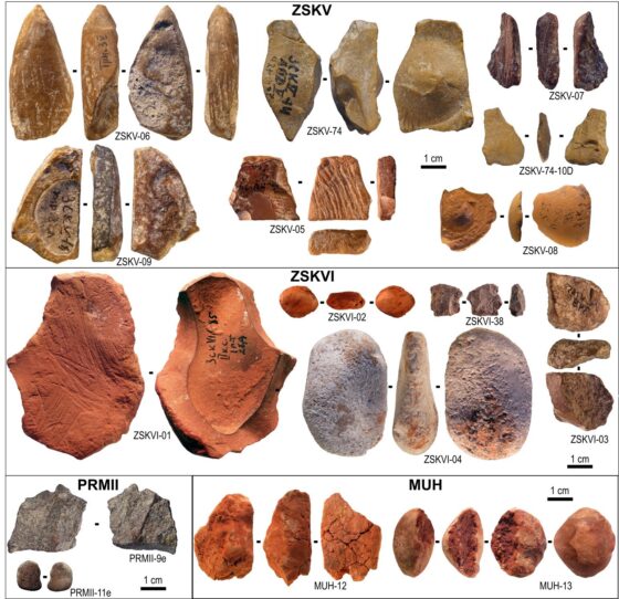 Kırım’dan alınan arkeolojik toprak boyası parçaları.