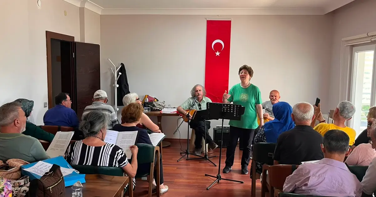 Golcuk sayginlar kulubu 3 ayda 692 uyeye ulasti dz1Wxayd